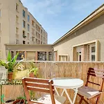Charming Apartment With Cosy Balcony Old Port